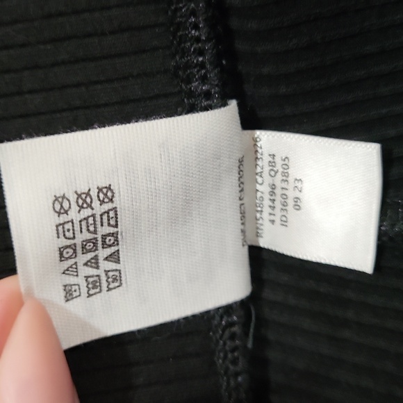 PINK Victoria's Secret Black Ribbed Leggings - Picture 7 of 8